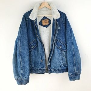 Vintage Levi's Sherpa Denim Jacket made in USA